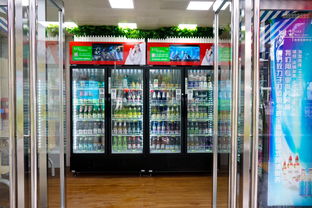 自動(dòng)售賣機(jī) 24小時(shí)無(wú)人售貨的便利與變革